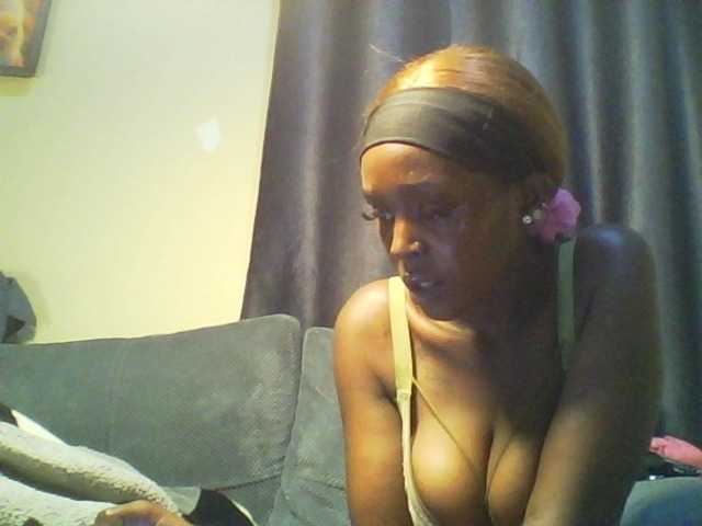 Betsy3 live webcam show