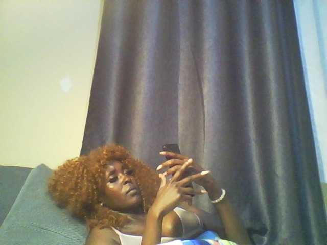Betsy3 live cam on BongaCams
