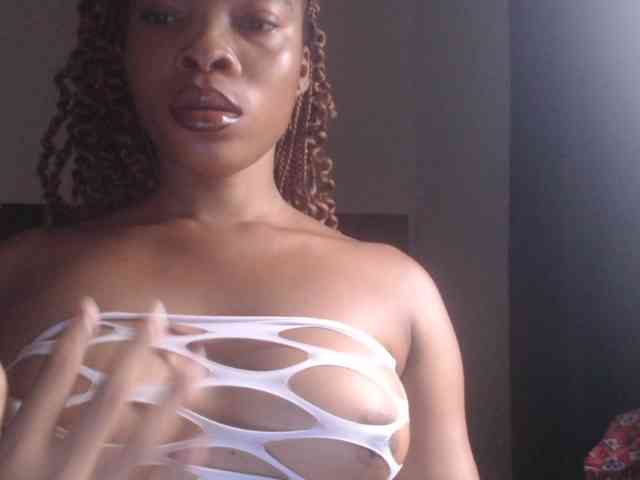 Sexycaramel webcam