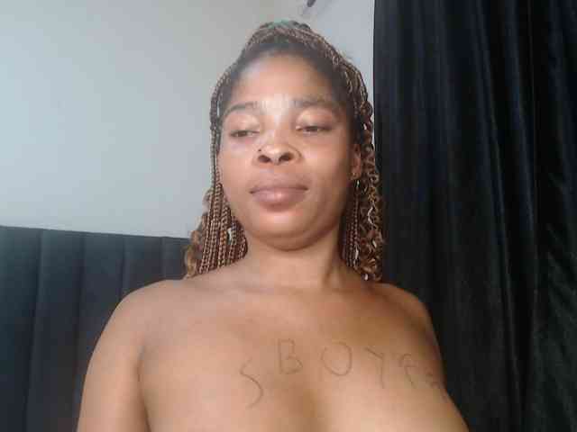 Sexycaramel webcam