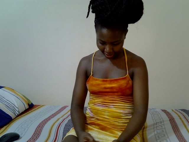 PinkCoochie02 live cam on BongaCams