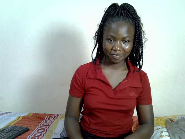 PinkCoochie02 live cam on BongaCams