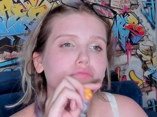 Alisa-Allison Porn Show