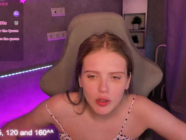 le modèle Alisa-Allison est en webcam porno dans un show sur le site bongacams, il possède les tags suivants: White/Caucasian,Blonde,Trimmed