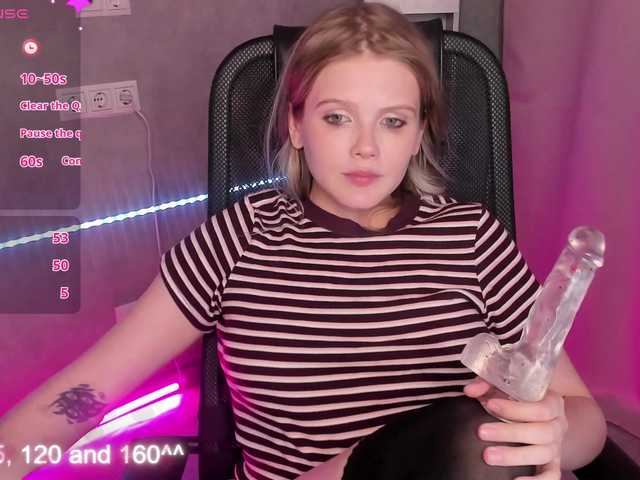 Alisa-Allison live cam preview