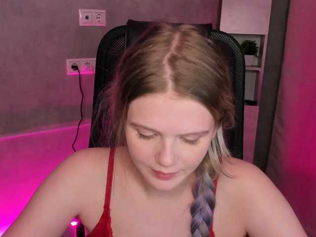 Alisa-Allison live cam preview