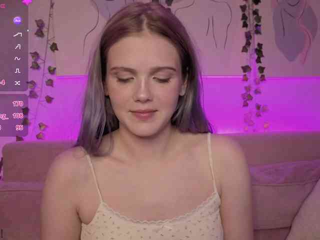 Alisa-Allison Sex Cam Show