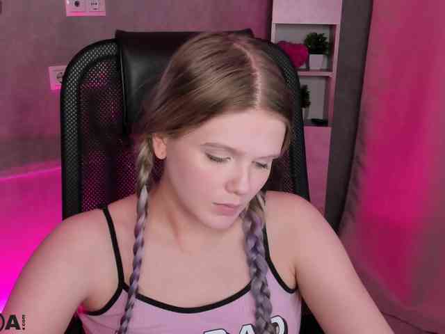 Alisa-Allison