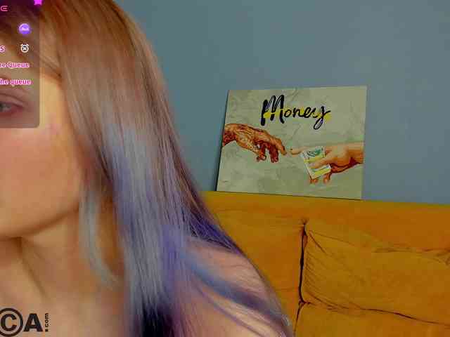 Alisa-Allison webcam