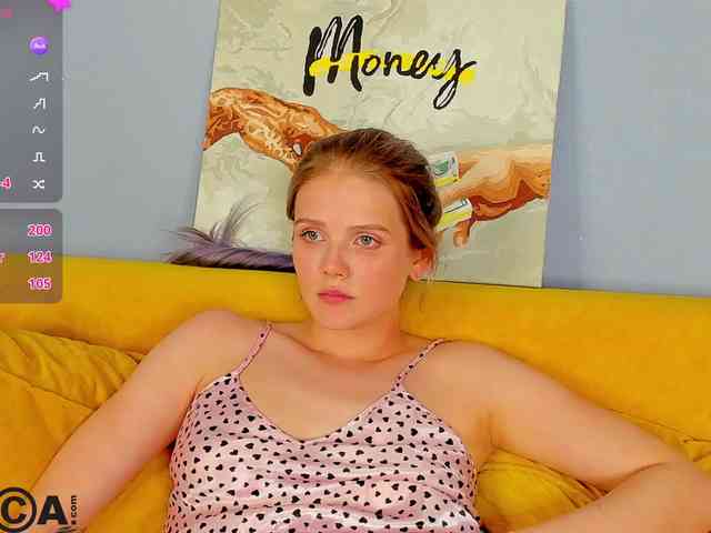 Alisa-Allison webcam