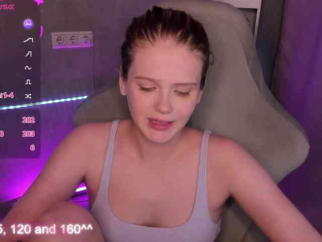 Alisa-Allison Live Webcam on BongaCams