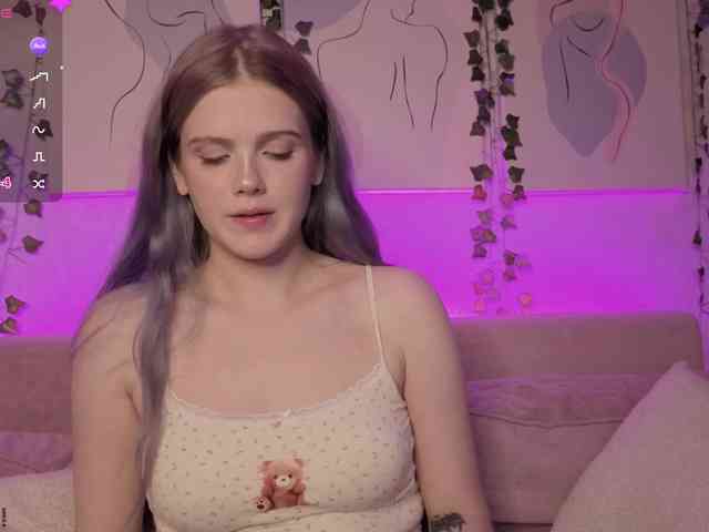 Alisa-Allison Sex Cam Show