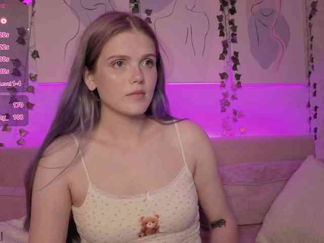 Alisa-Allison Sex Cam Show