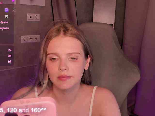Alisa-Allison Live Webcam on BongaCams
