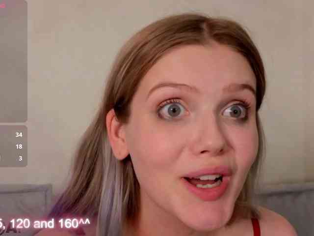 Alisa-Allison webcam