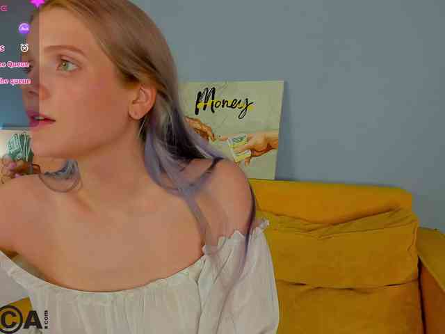 Alisa-Allison webcam
