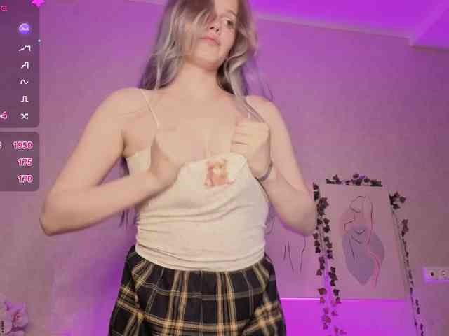 Alisa-Allison Sex Cam Show
