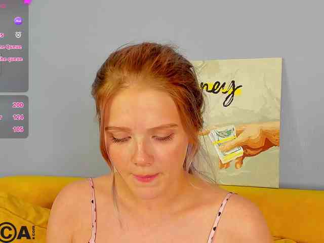 Alisa-Allison webcam