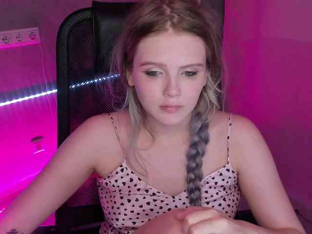 Alisa-Allison