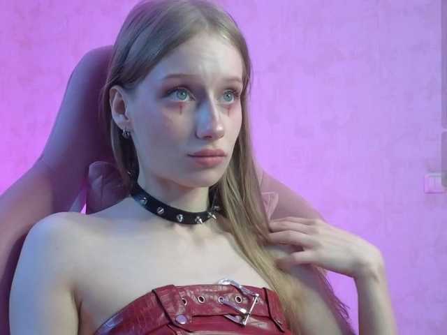 cyyberwhore live cam on BongaCams