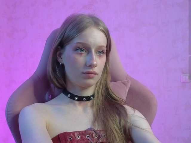 cyyberwhore live cam on BongaCams