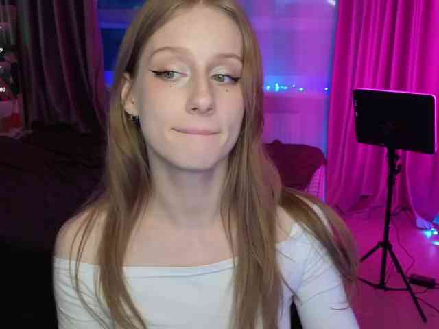 cyyberwhore