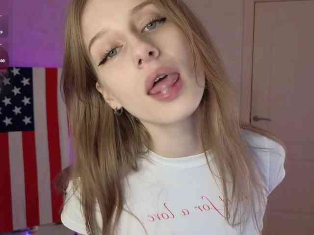 cyyberwhore webcam