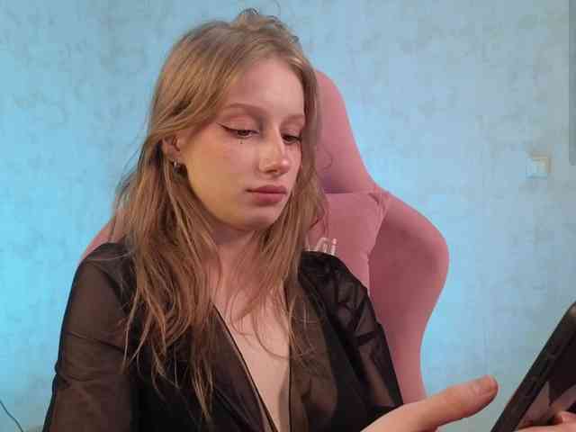 cyyberwhore webcam