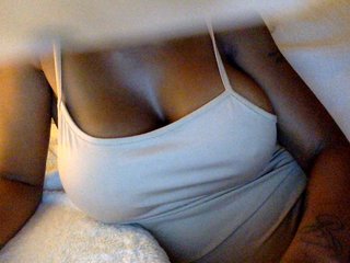 juicylayla