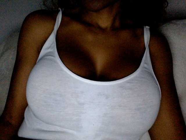 juicylala live cam on BongaCams