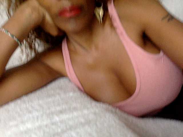juicylayla live cam preview