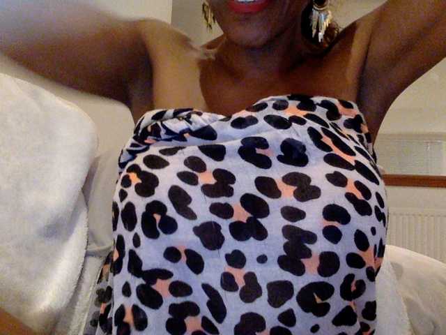 juicylala live cam on BongaCams