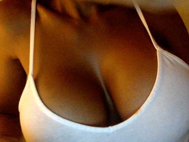 juicylala live cam on BongaCams