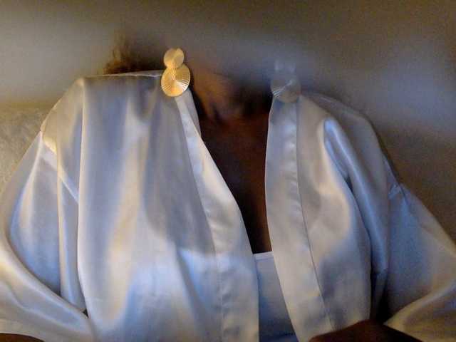 juicylala live cam on BongaCams