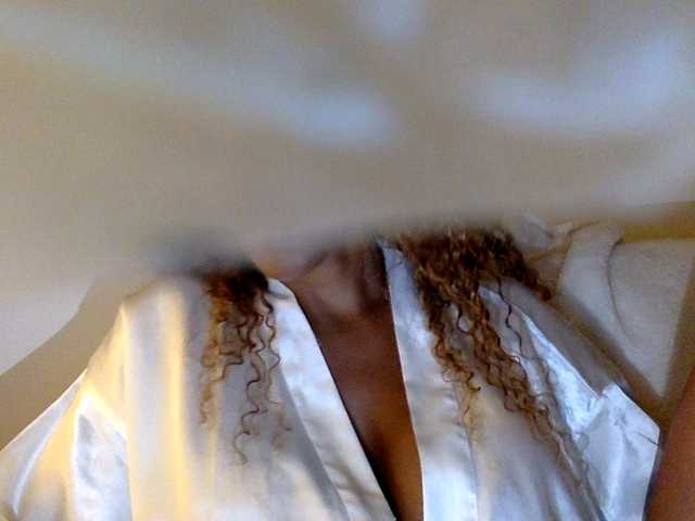 juicylala live cam on BongaCams