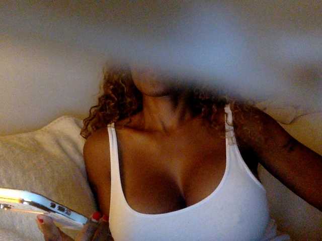 juicylala live cam