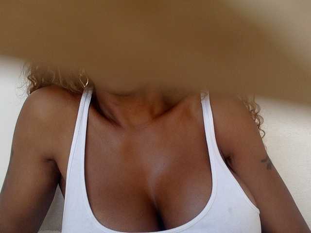 juicylayla