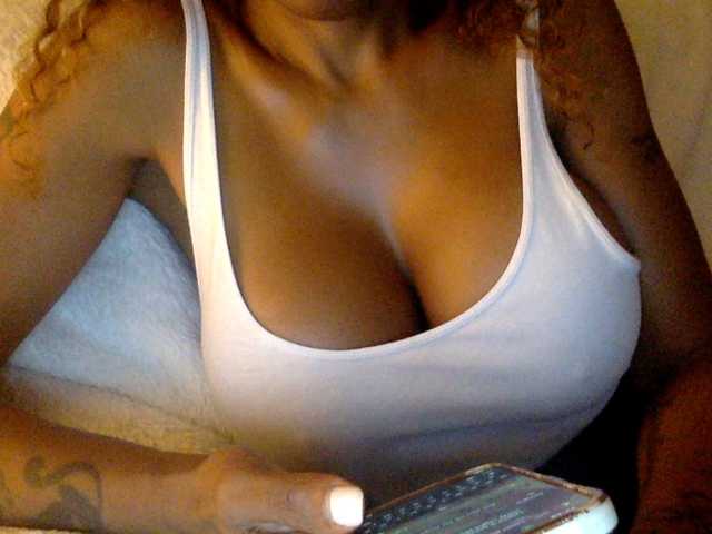 juicylayla live cam preview