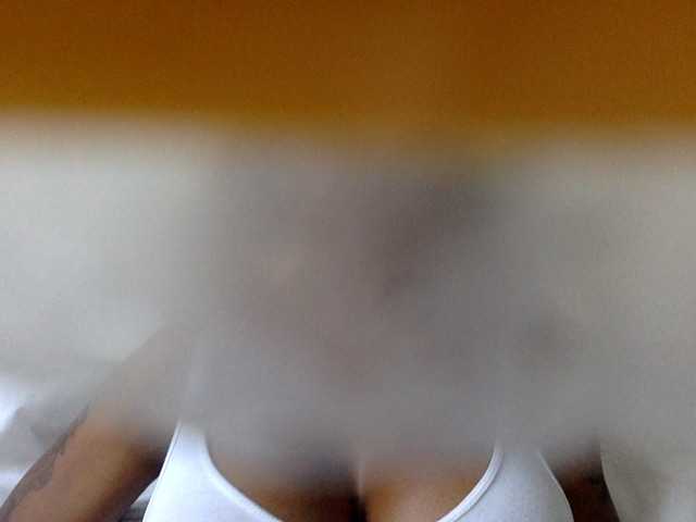 juicylala live cam on UnifiedCams