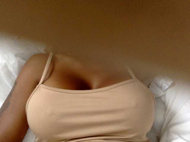juicylala live cam on BongaCams