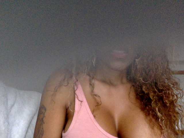 juicylayla
