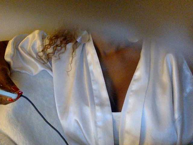 juicylala live cam on BongaCams