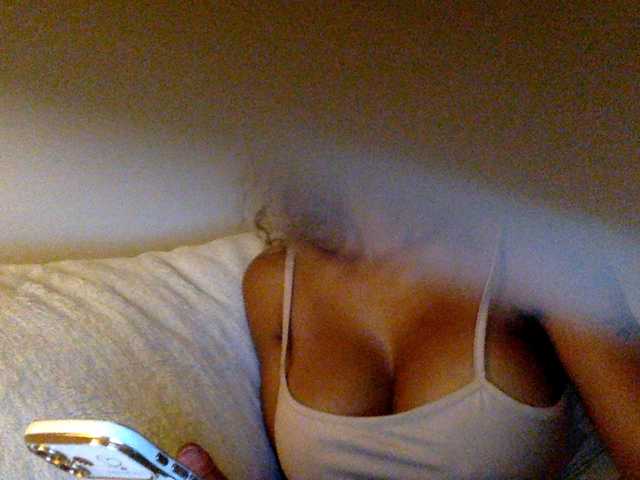 juicylala live cam on BongaCams