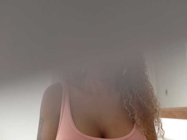 juicylayla live cam preview