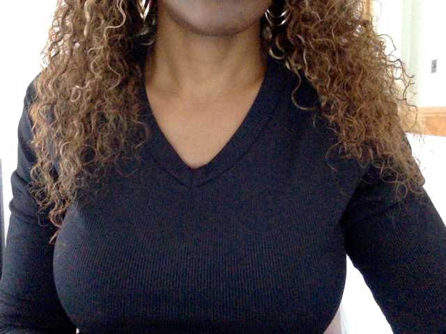 juicylala live cam on BongaCams