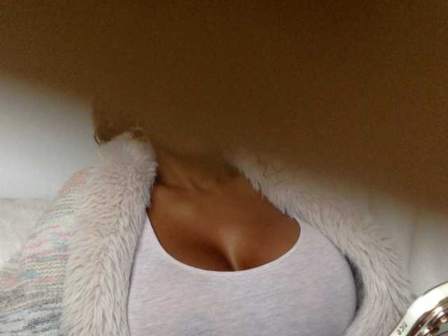 juicylala live cam on BongaCams