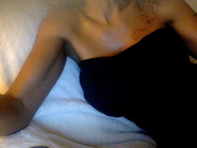 juicylala live cam on BongaCams