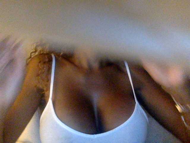 juicylayla live webcam show