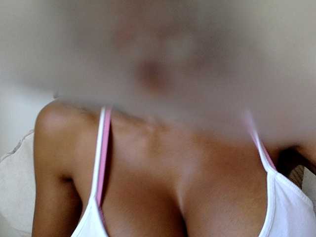 juicylala live webcam show