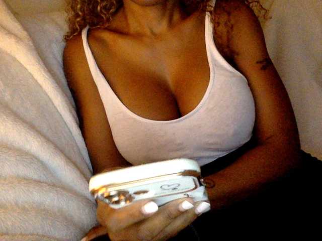 juicylala live cam on BongaCams